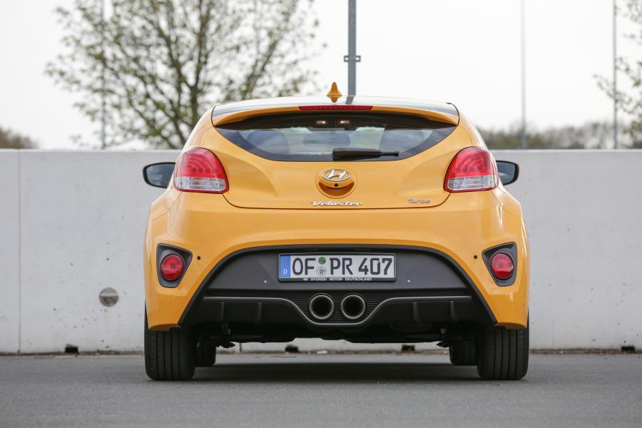  Hyundai Veloster Turbo 2015 года  (фото 13 из 27)